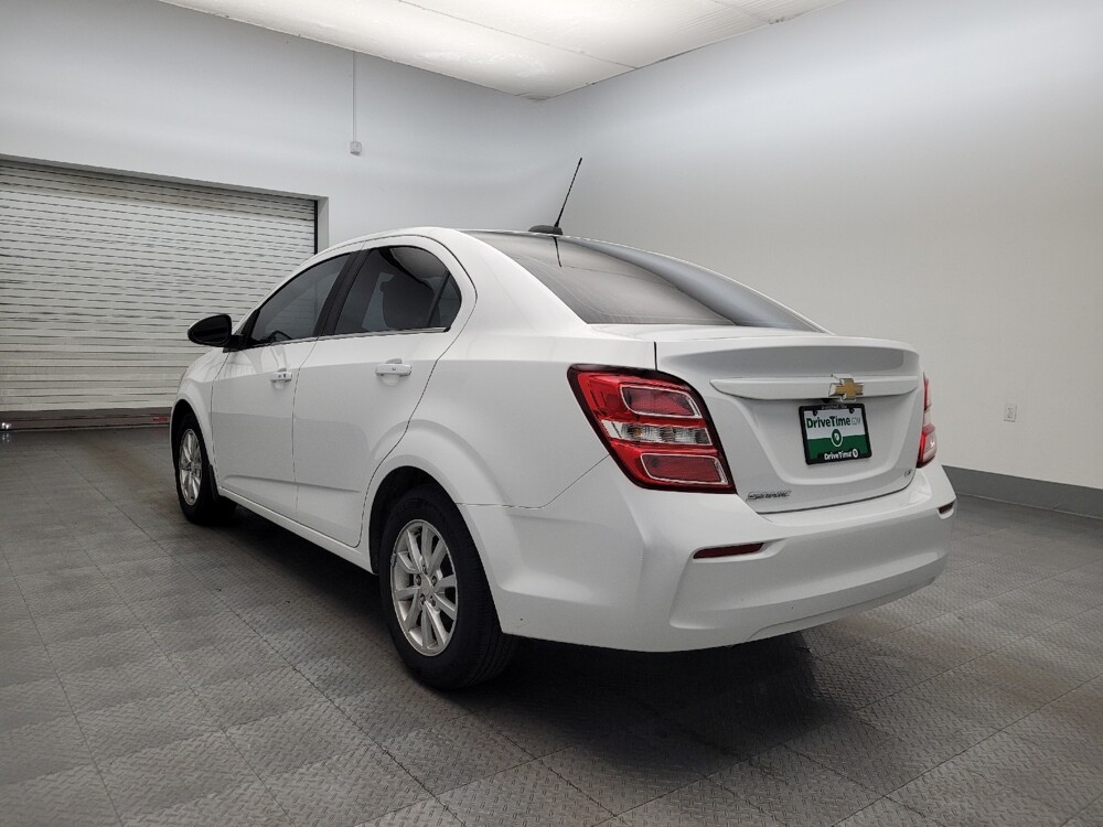 2017 Kia Forte in Phoenix, AZ 85022 - 18097930 5