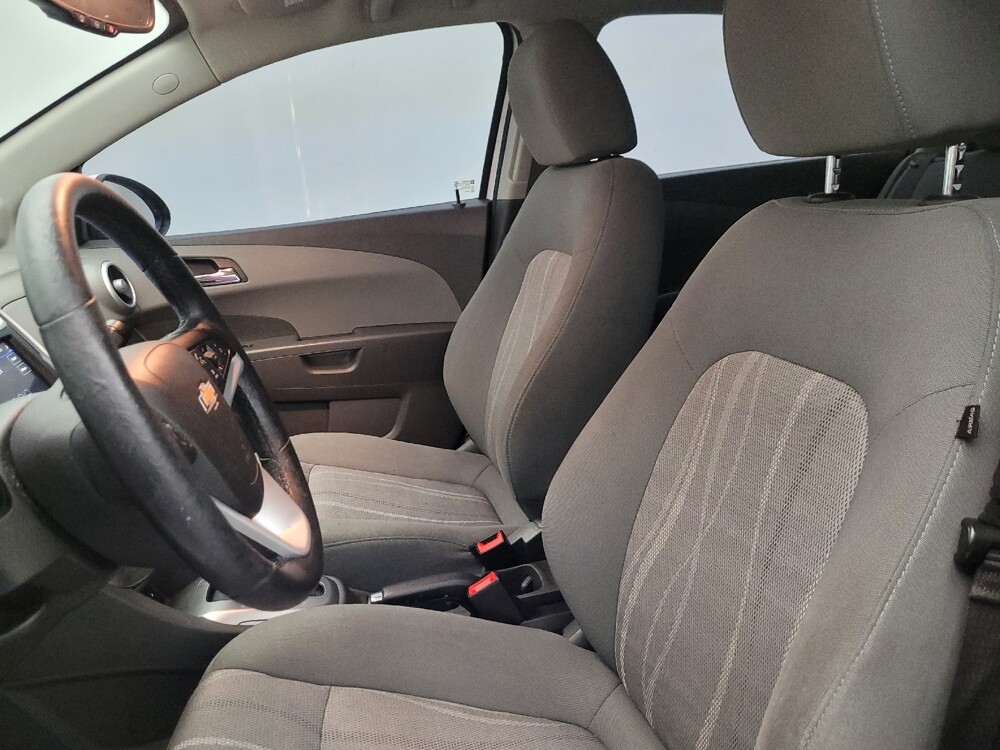 2017 Kia Forte in Phoenix, AZ 85022 - 18097930 17