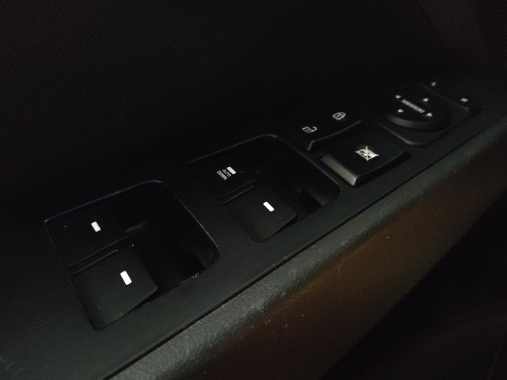 2019 Hyundai Elantra in Orlando, FL 32808 - 18097933 27