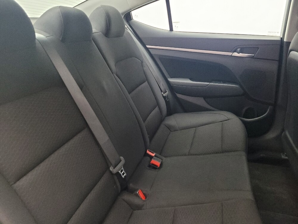 2019 Hyundai Elantra in Orlando, FL 32808 - 18097933 19