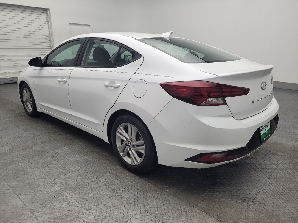 2019 Hyundai Elantra in Orlando, FL 32808 - 18097933 5