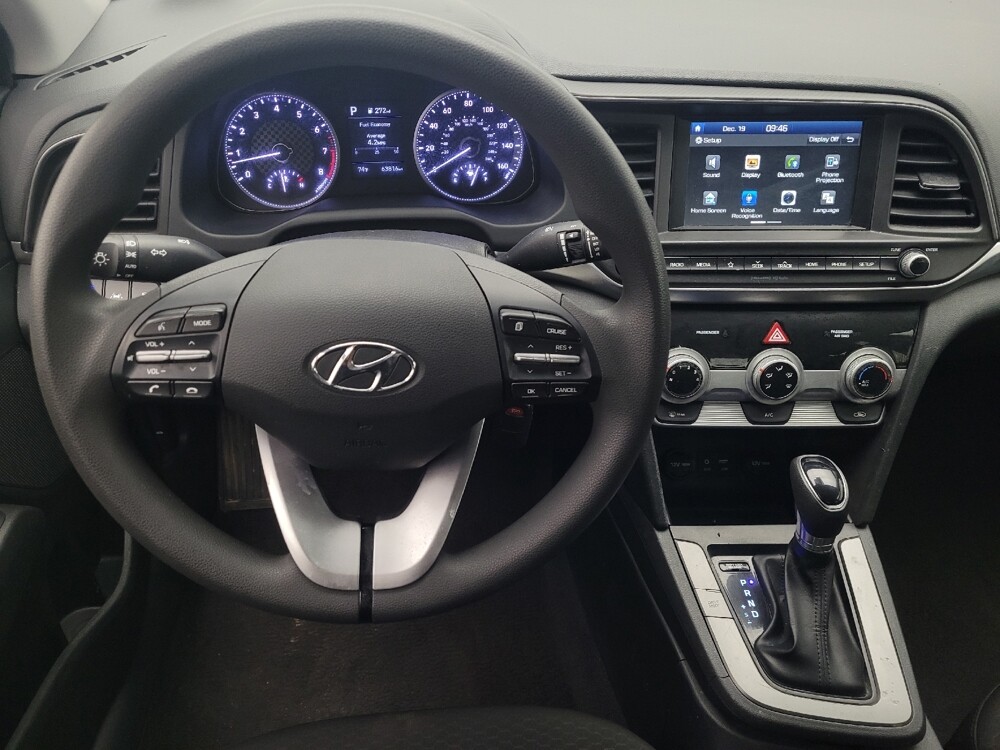 2019 Hyundai Elantra in Orlando, FL 32808 - 18097933 22