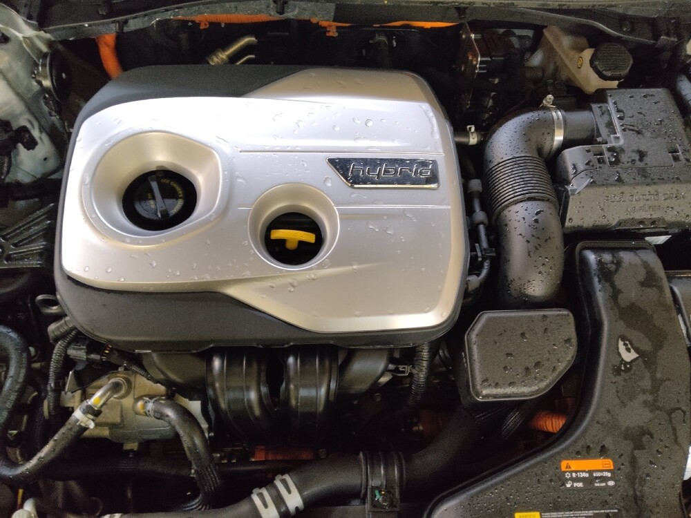 2019 Hyundai Sonata in Greenville, SC 29607 - 18097938 30