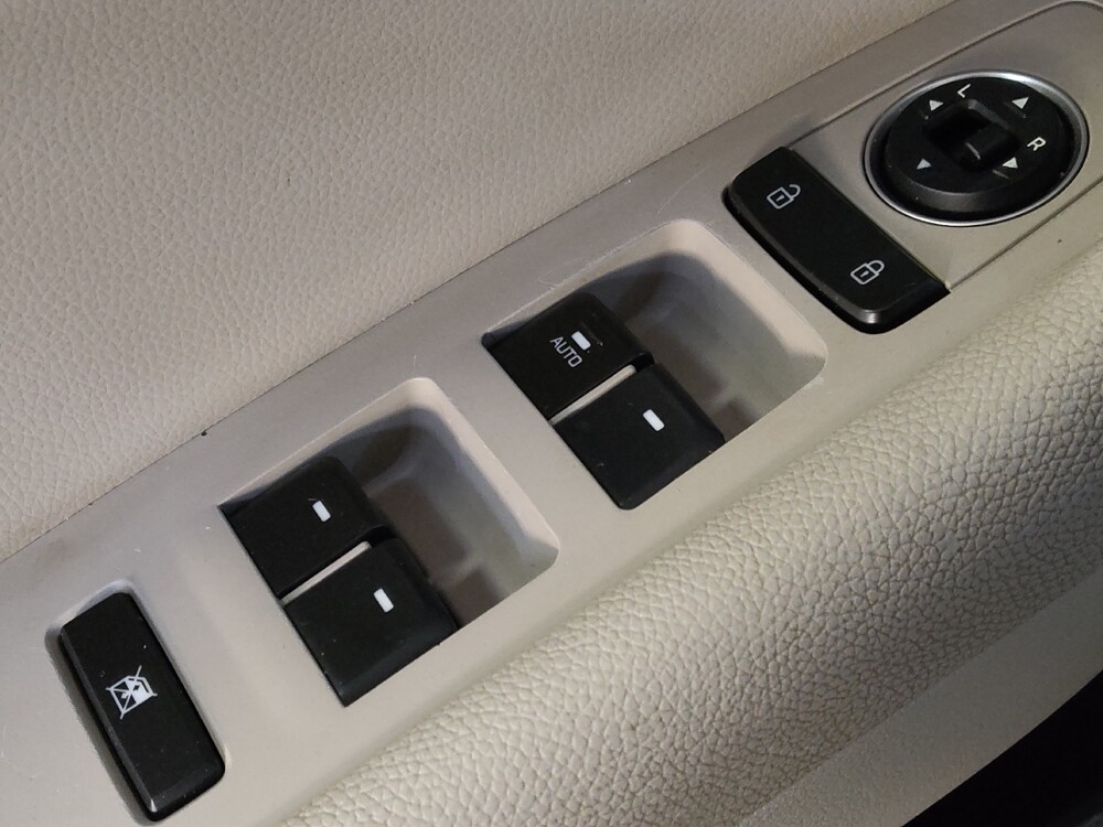 2019 Hyundai Sonata in Greenville, SC 29607 - 18097938 27