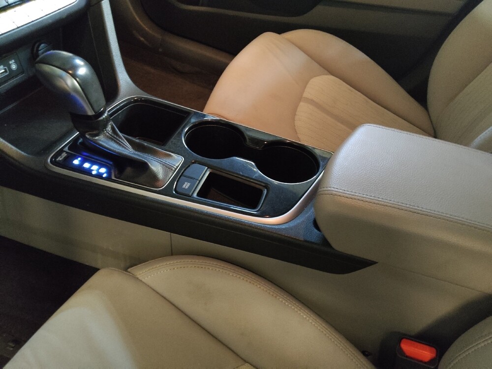 2019 Hyundai Sonata in Greenville, SC 29607 - 18097938 26