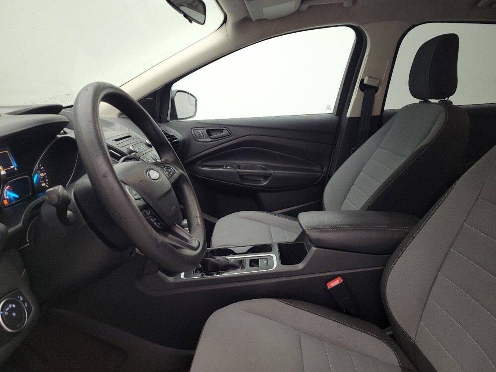 2018 Ford Escape in Cincinnati, OH 45255 - 18097939 17