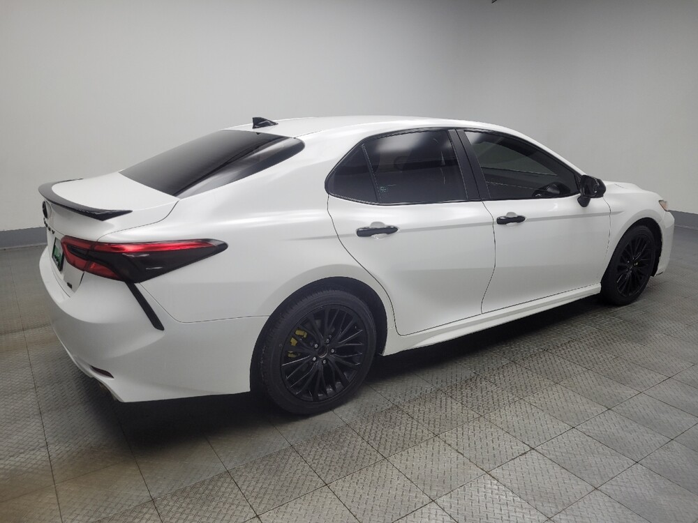 2020 Toyota Camry in Indianapolis, IN 46222 - 18097941 10