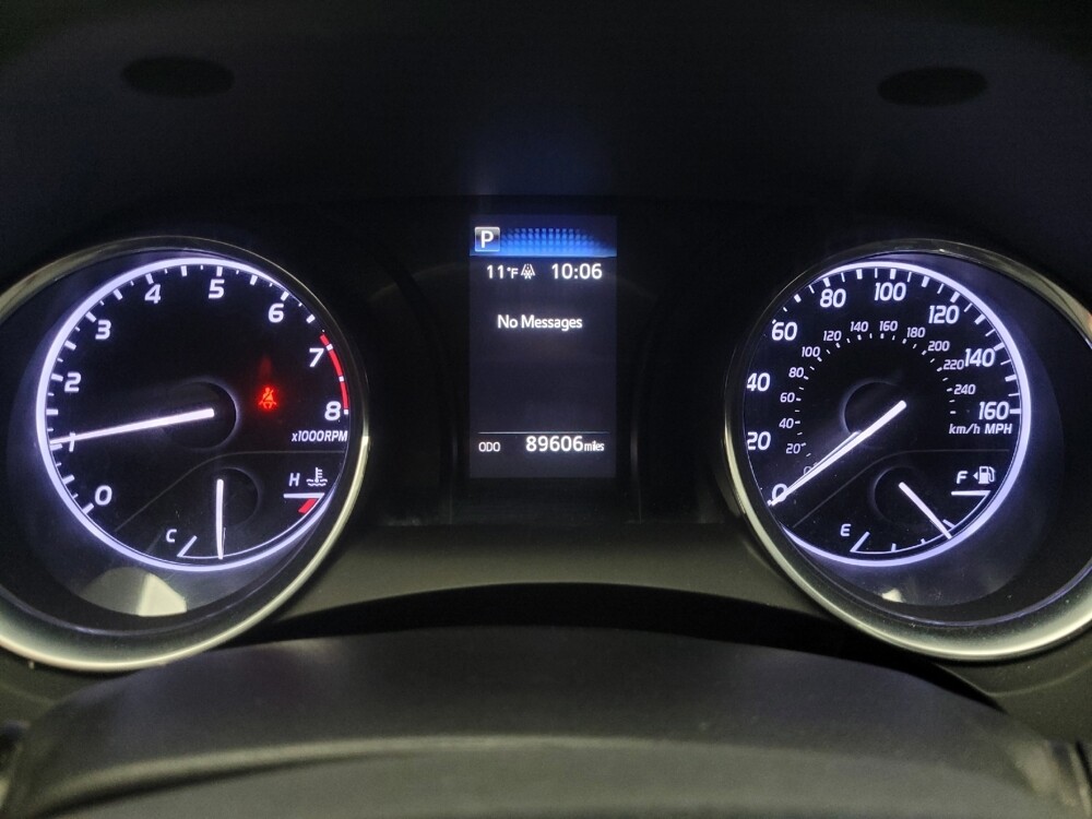 2020 Toyota Camry in Indianapolis, IN 46222 - 18097941 23