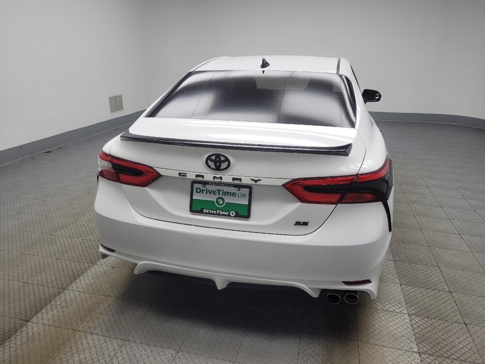 2020 Toyota Camry in Indianapolis, IN 46222 - 18097941 7