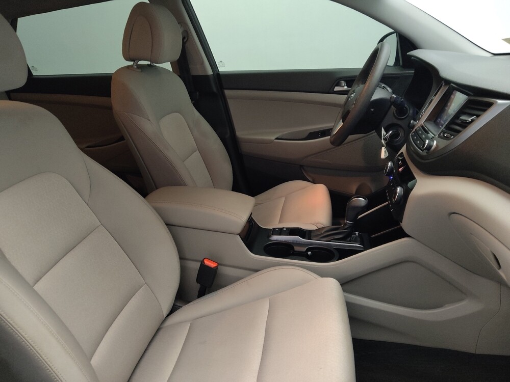 2018 Hyundai Tucson in Macon, GA 31210 - 18097945 21