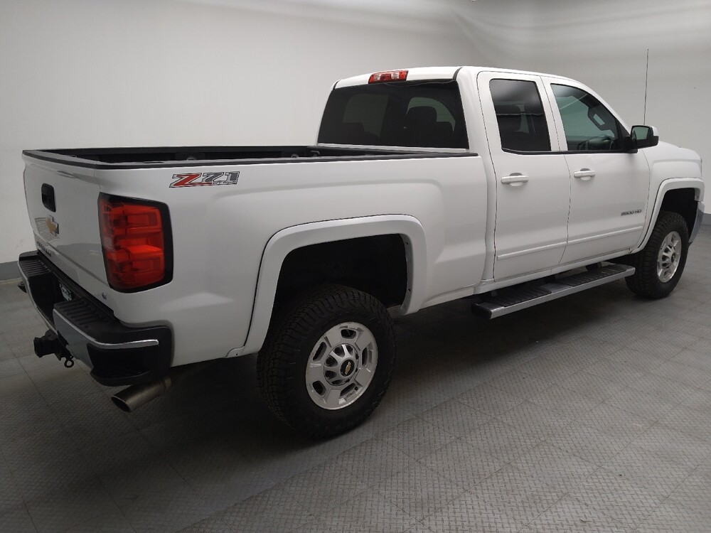 2015 Chevrolet Silverado 2500 in Midlothian, IL 60445 - 18097946 10