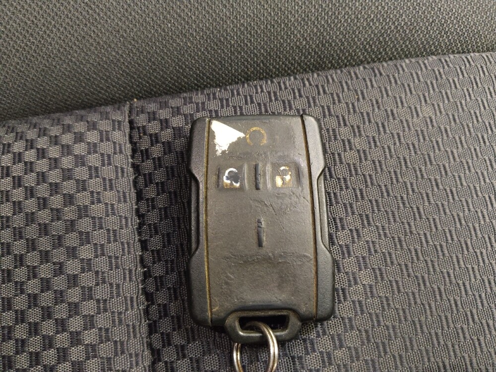 2015 Chevrolet Silverado 2500 in Midlothian, IL 60445 - 18097946 32