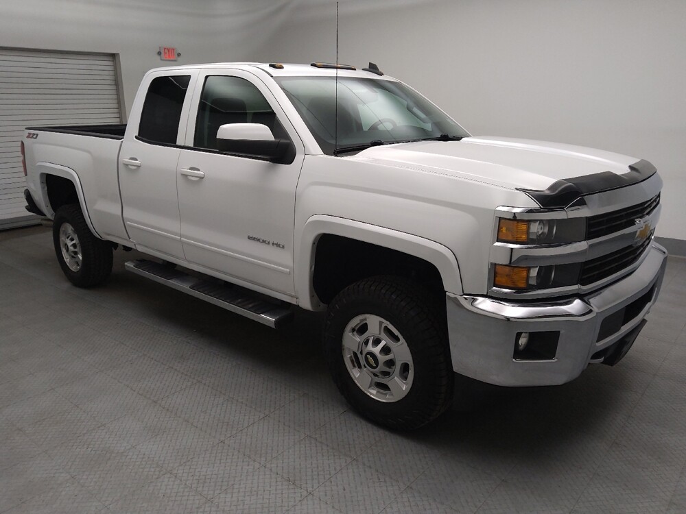 2015 Chevrolet Silverado 2500 in Midlothian, IL 60445 - 18097946 11