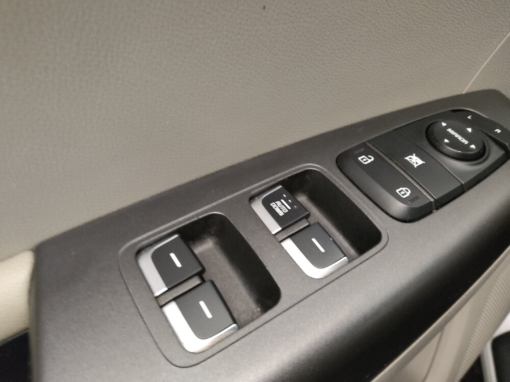 2020 Kia Sportage in Midlothian, IL 60445 - 18097948 27