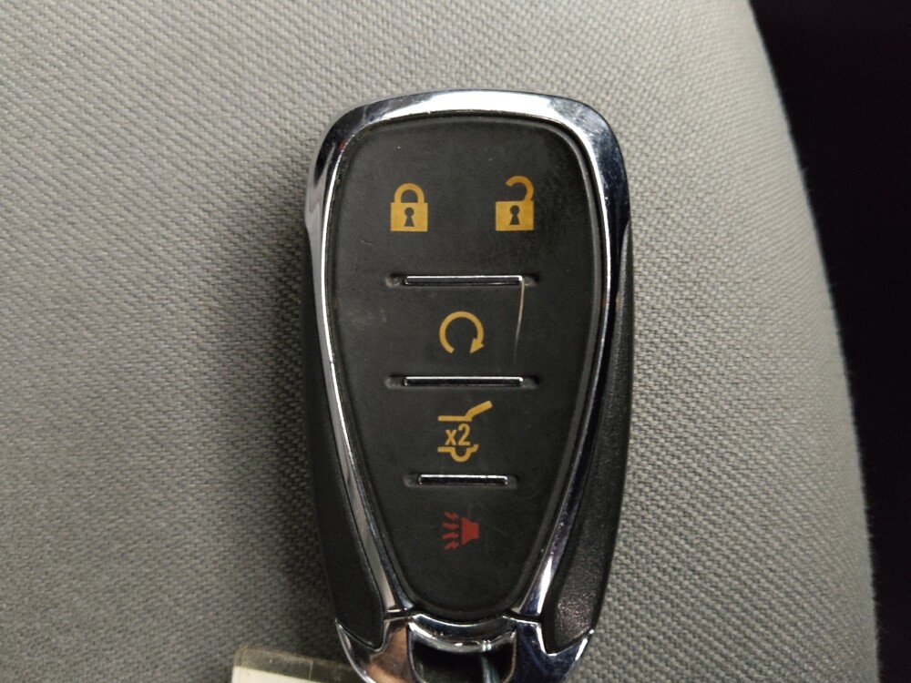 2020 Chevrolet Equinox in Midlothian, IL 60445 - 18097949 32