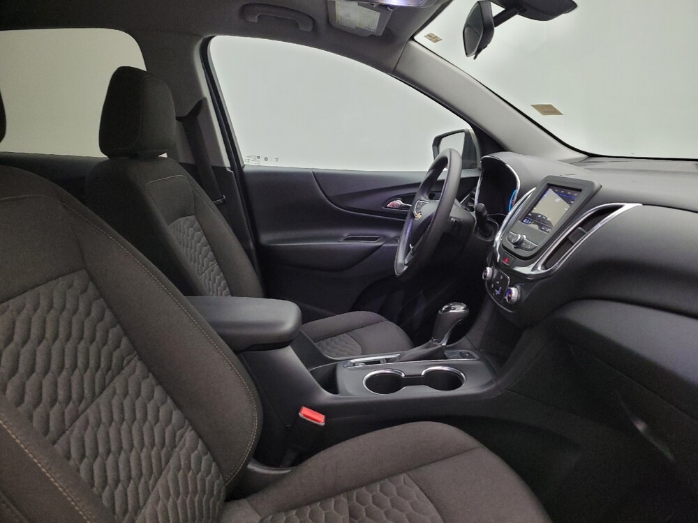 2019 Chevrolet Equinox in Cincinnati, OH 45255 - 18097952 21