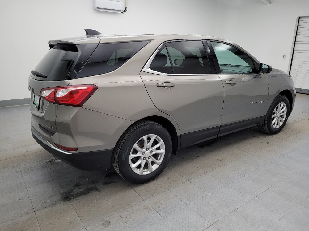 2019 Chevrolet Equinox in Cincinnati, OH 45255 - 18097952 10