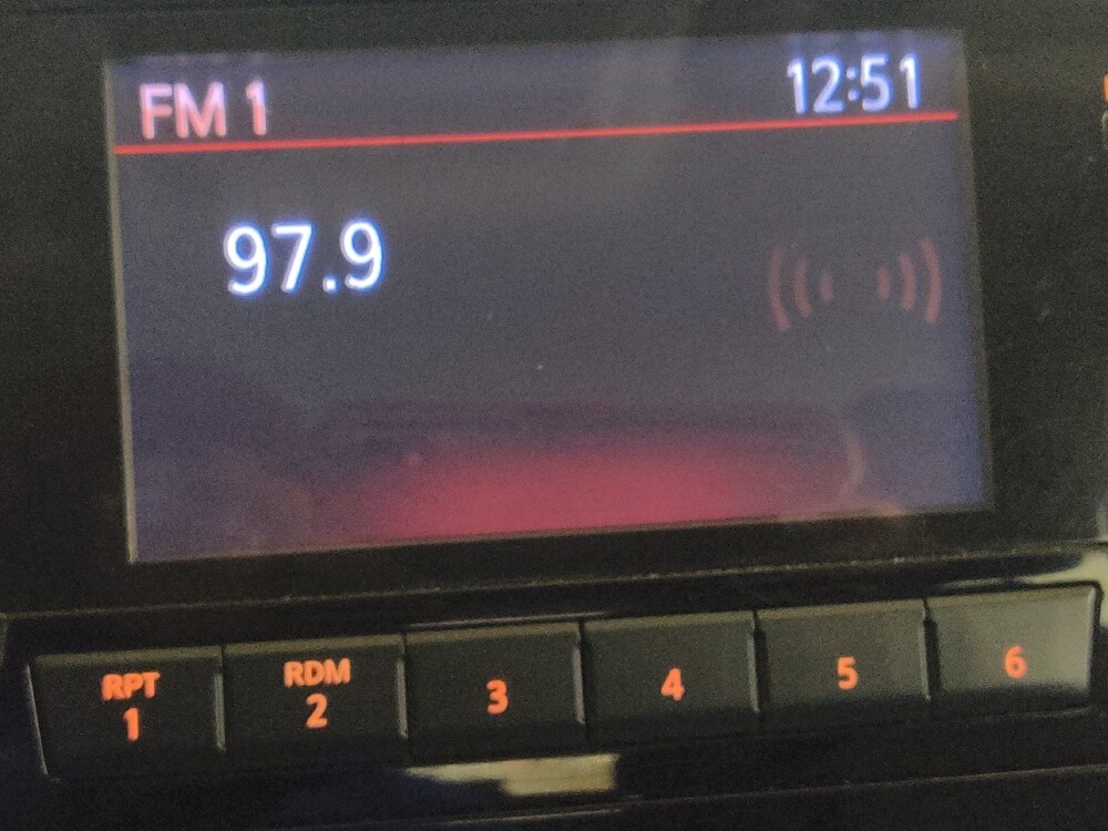 2018 Nissan Rogue Sport in Greenville, NC 27834 - 18097960 25