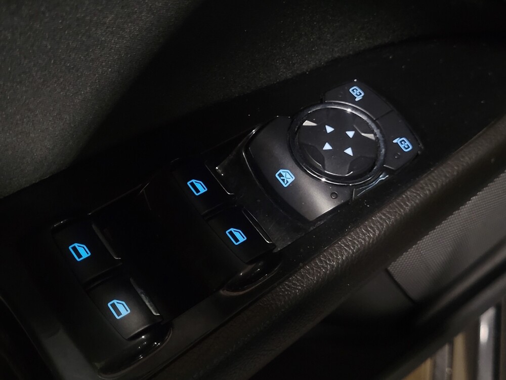 2016 Ford Fusion in Glen Burnie, MD 21061 - 18097968 27