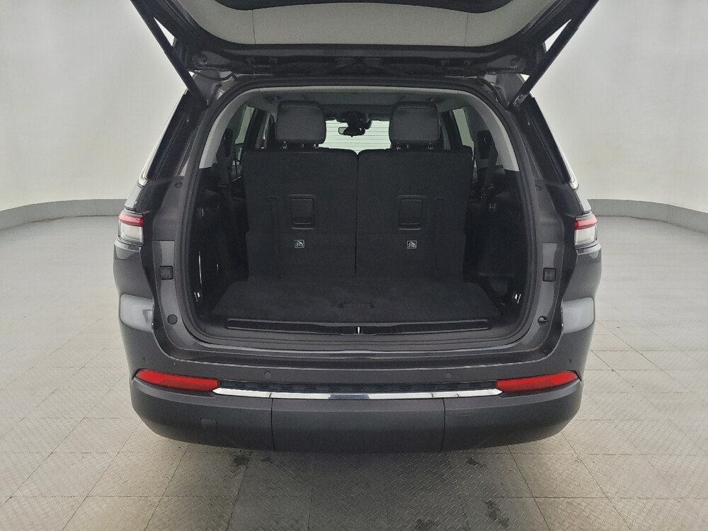 2021 Jeep Grand Cherokee L in Temple Hills, MD 20746 - 18097972 29