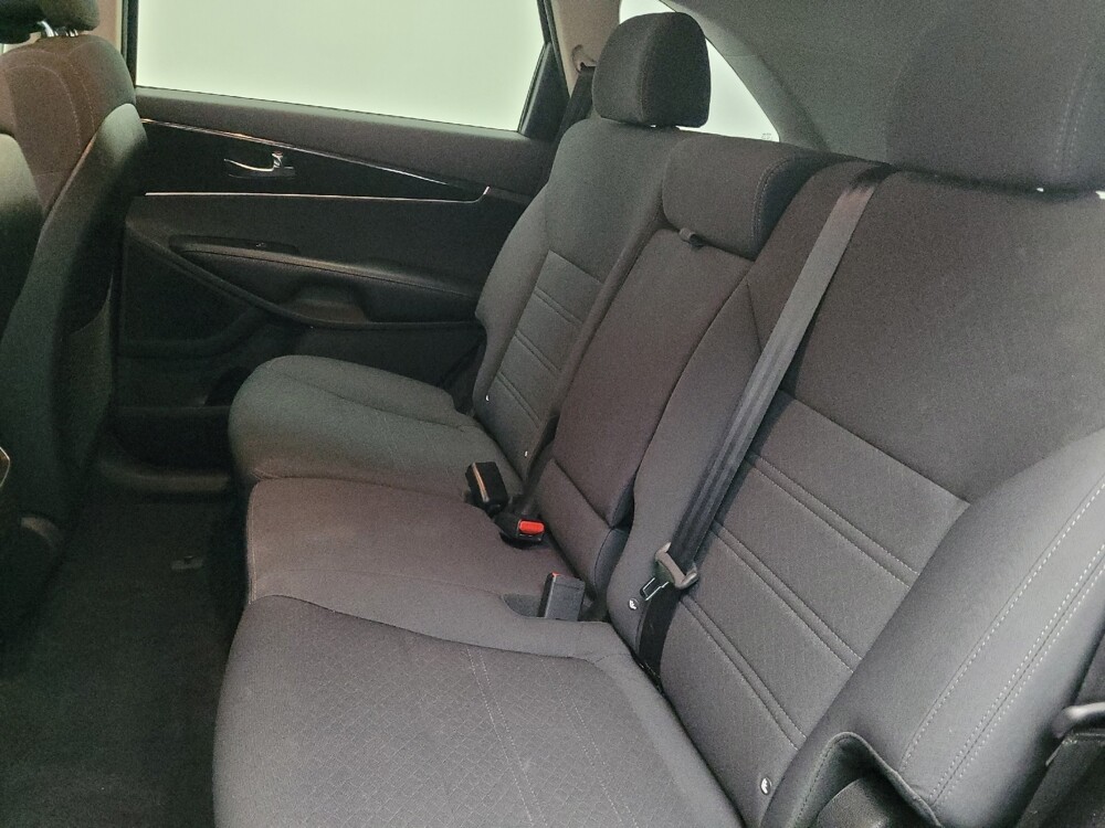 2016 Kia Sorento in Marietta, GA 30062 - 18097973 18
