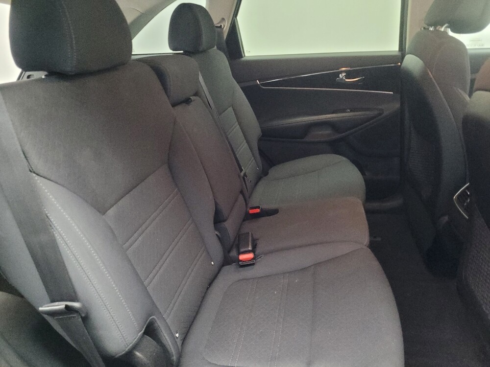 2016 Kia Sorento in Marietta, GA 30062 - 18097973 19