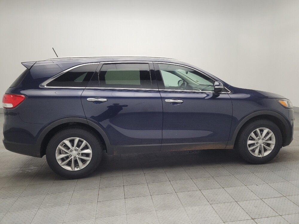 2016 Kia Sorento in Marietta, GA 30062 - 18097973 10