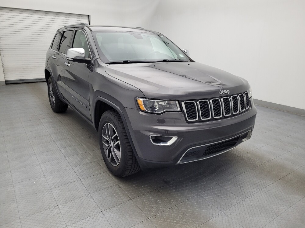 2018 Jeep Grand Cherokee in Raleigh, NC 27604 - 18097976 13
