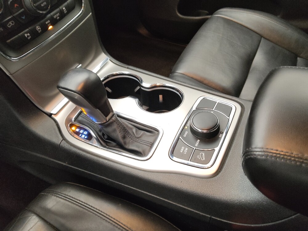 2018 Jeep Grand Cherokee in Raleigh, NC 27604 - 18097976 26