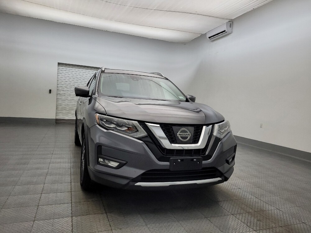 2017 Nissan Rogue in Glendale, AZ 85301 - 18097981 14