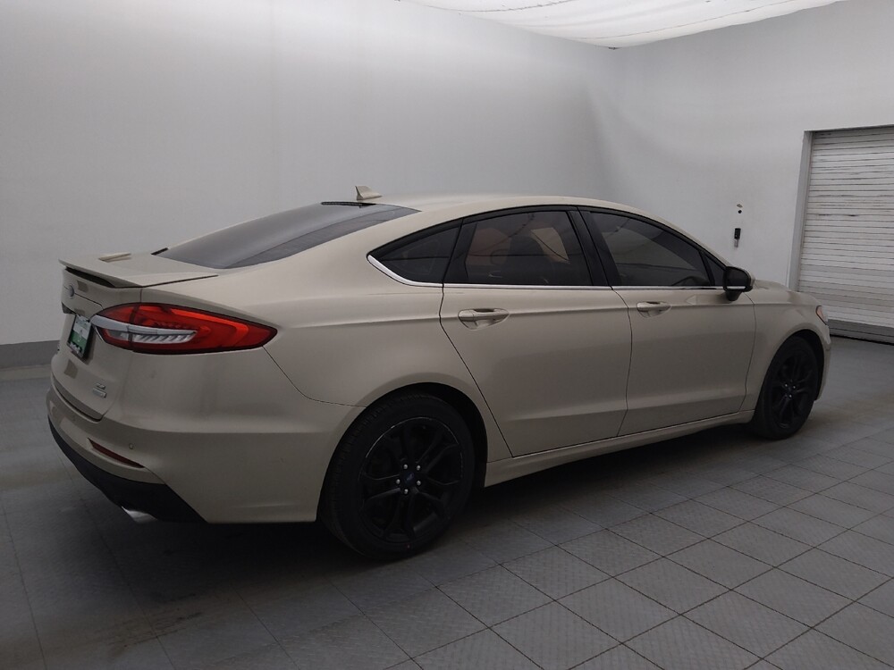 2019 Ford Fusion in Fort Myers, FL 33907 - 18097983 10