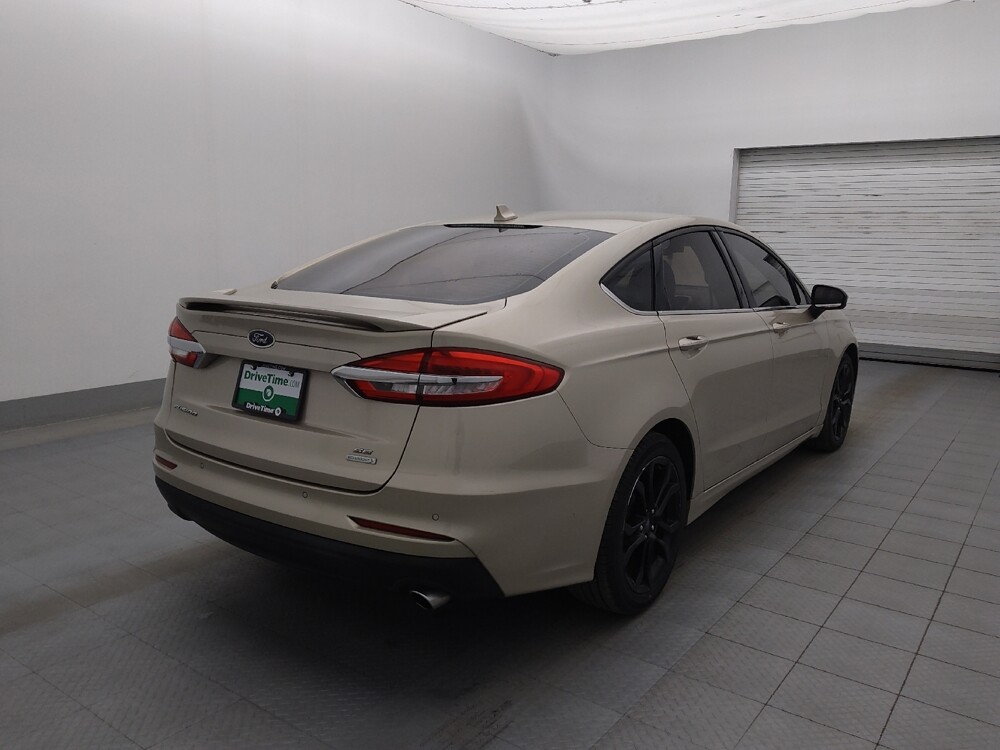 2019 Ford Fusion in Fort Myers, FL 33907 - 18097983 9