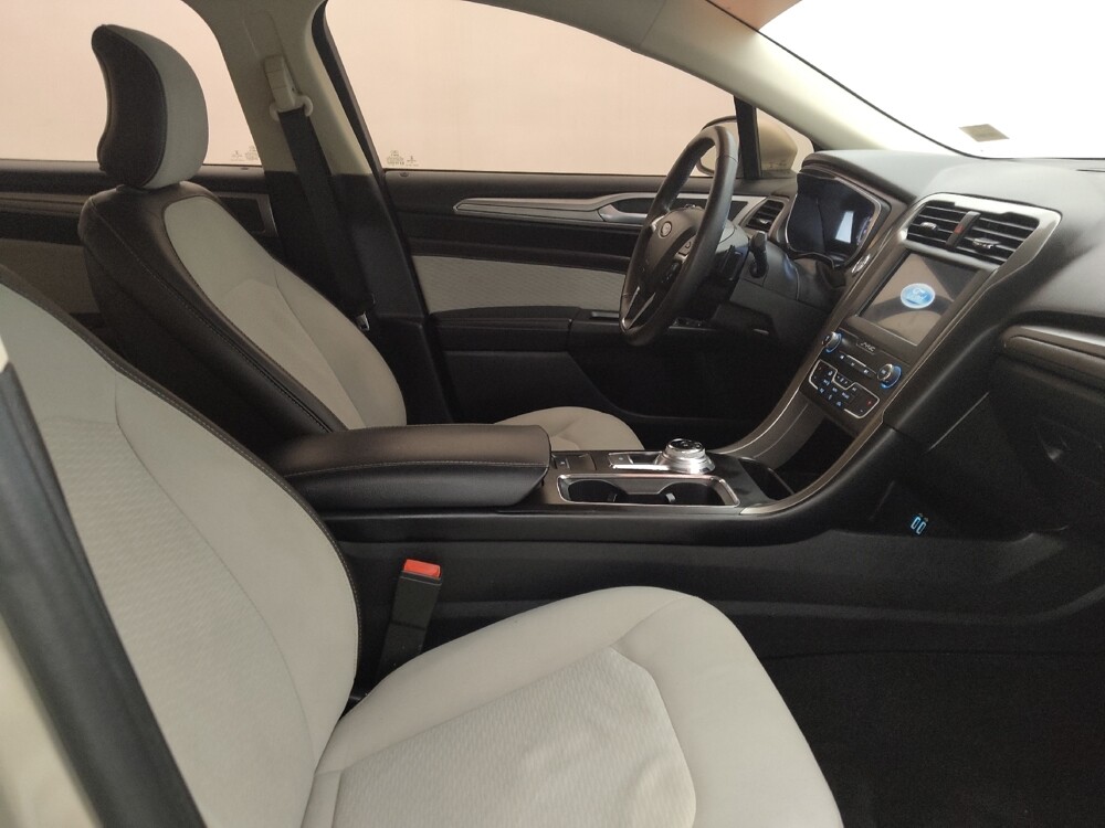 2019 Ford Fusion in Fort Myers, FL 33907 - 18097983 21