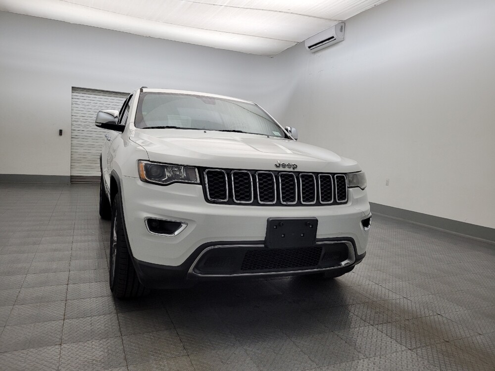 2020 Jeep Grand Cherokee in Glendale, AZ 85301 - 18097990 14