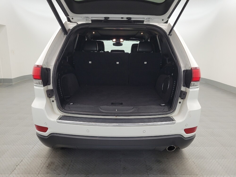 2020 Jeep Grand Cherokee in Glendale, AZ 85301 - 18097990 29