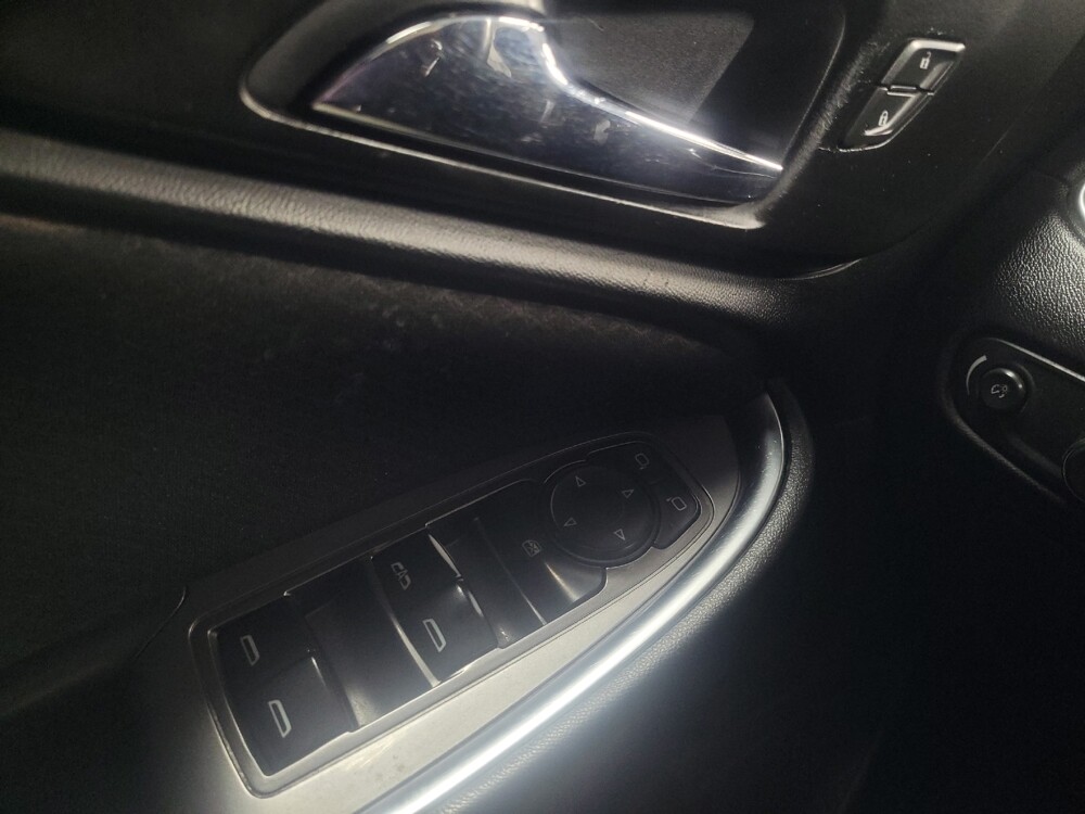 2020 Chevrolet Malibu in Conyers, GA 30094 - 18097994 27