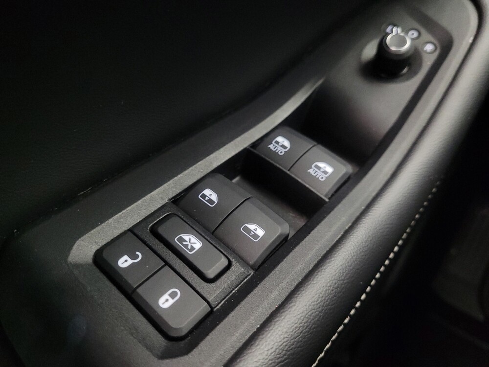 2022 Jeep Grand Cherokee L in Indianapolis, IN 46222 - 18097996 27