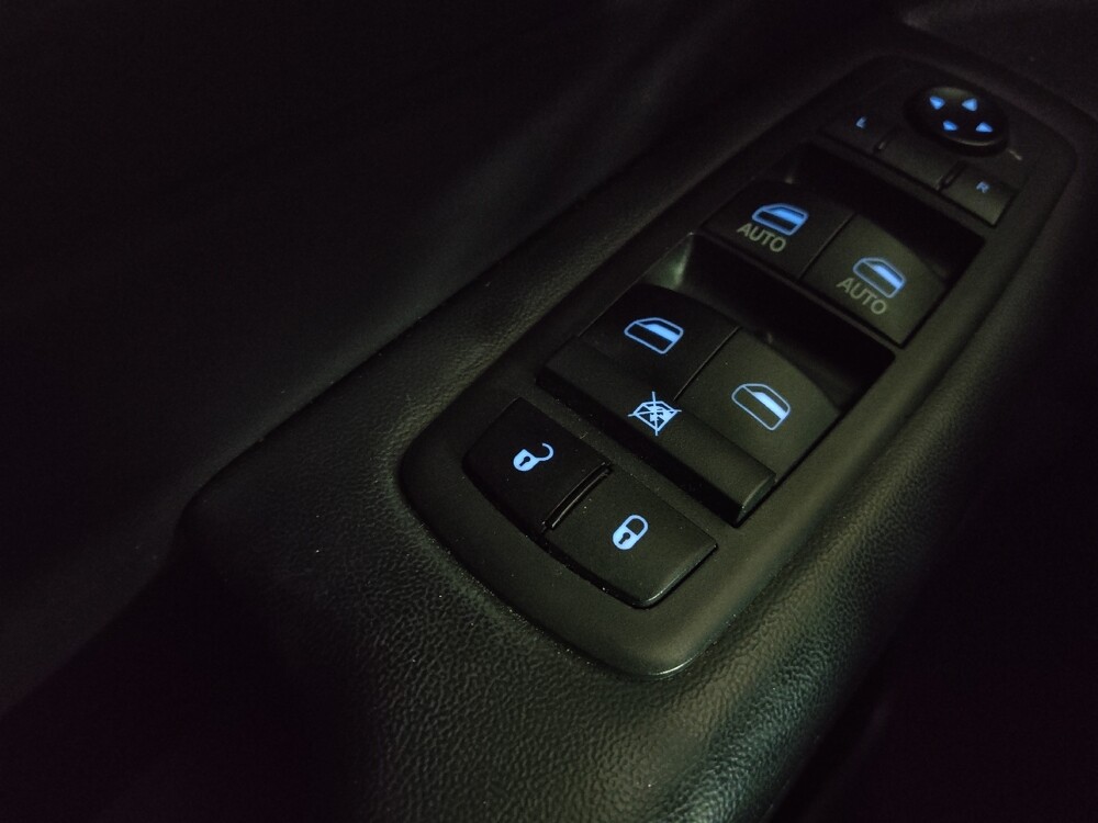 2021 Jeep Grand Cherokee in Stone Mountain, GA 30083 - 18098000 27