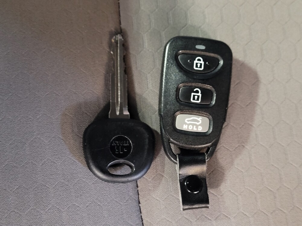 2020 Hyundai Elantra in Sanford, FL 32773 - 18098009 32