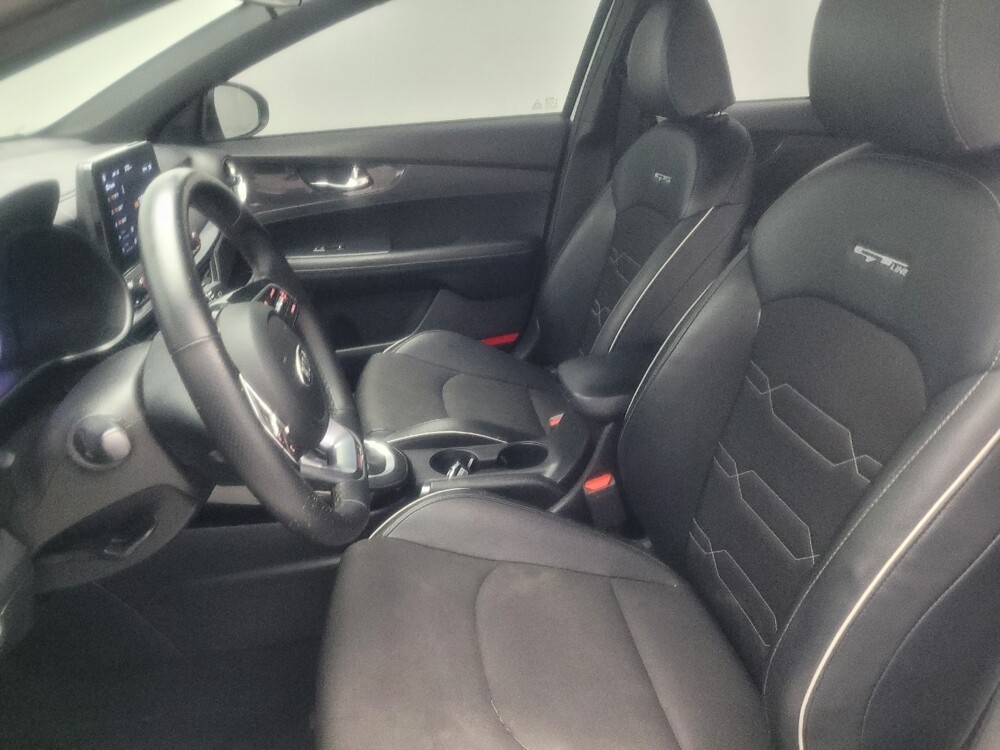 2021 Kia Forte in Knoxville, TN 37923 - 18098012 17