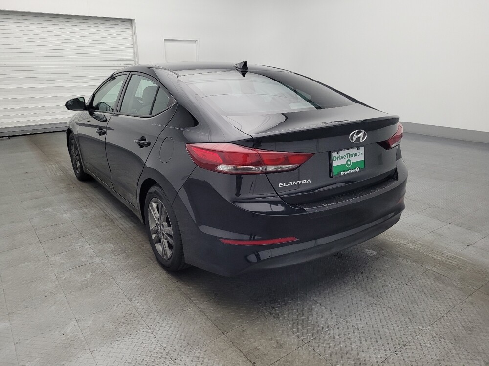 2017 Hyundai Elantra in Jacksonville, FL 32225 - 18098013 5