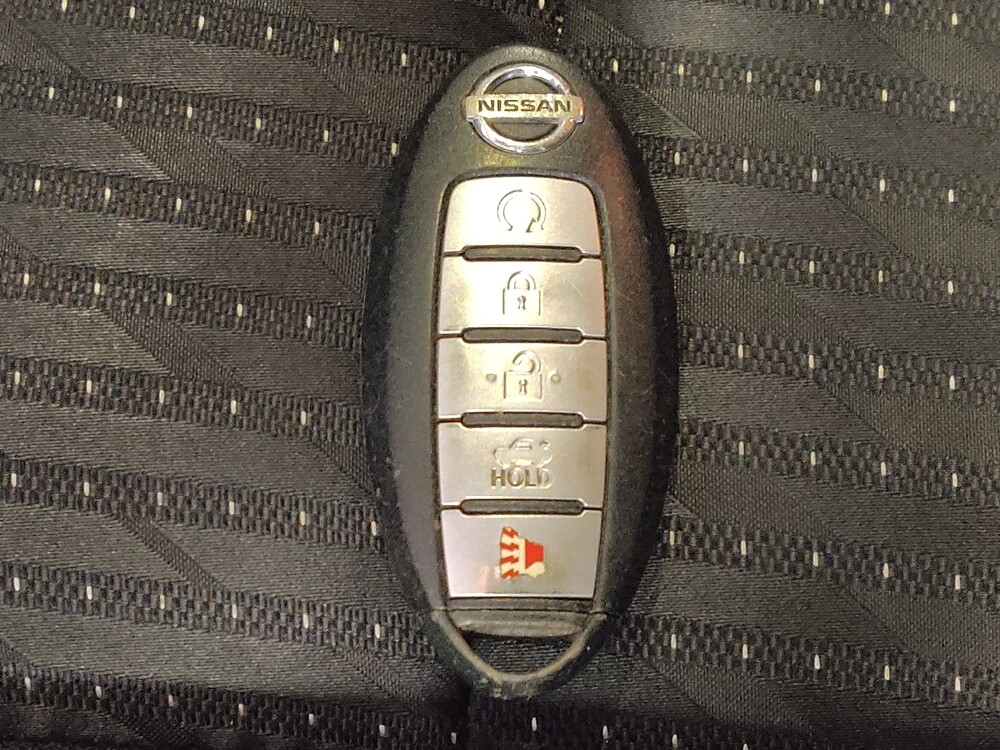 2017 Nissan Altima in Pensacola, FL 32505 - 18098015 32