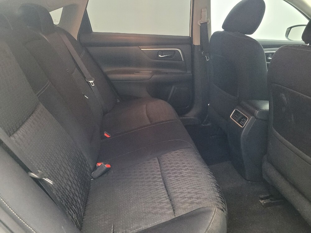 2017 Nissan Altima in Pensacola, FL 32505 - 18098015 19