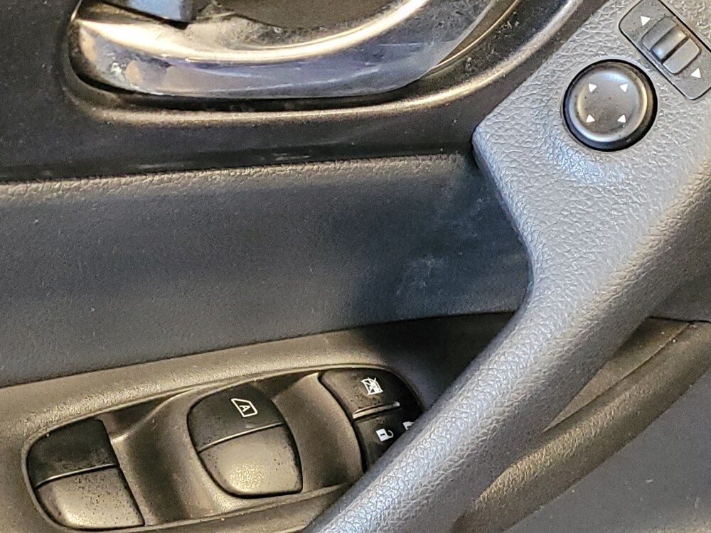 2019 Nissan Rogue in Macon, GA 31210 - 18098017 27