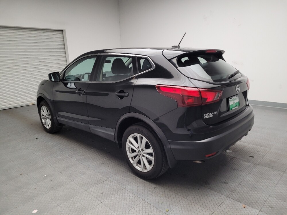 2019 Nissan Rogue Sport in Riverside, CA 92504 - 18098021 5