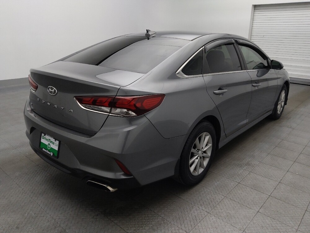 2019 Hyundai Sonata in Jacksonville, FL 32225 - 18098024 9