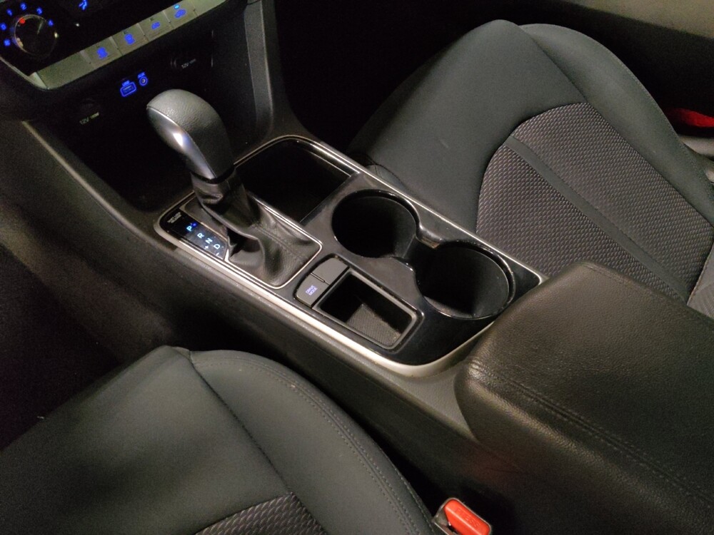 2019 Hyundai Sonata in Jacksonville, FL 32225 - 18098024 26