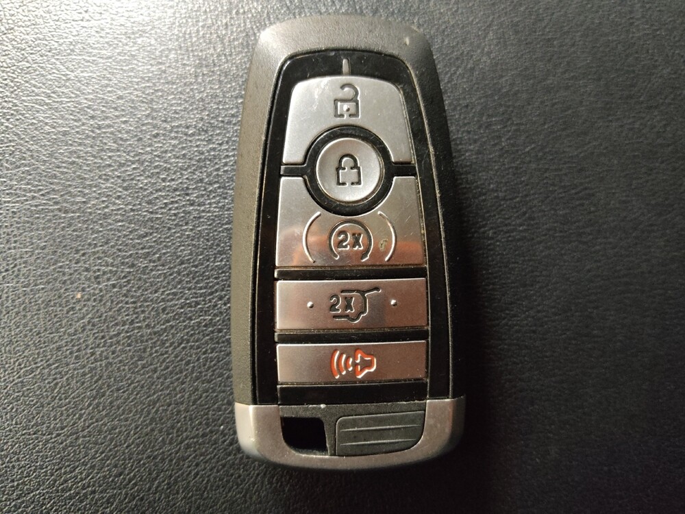 2015 Ford Edge in Charlotte, NC 28273 - 18098026 32