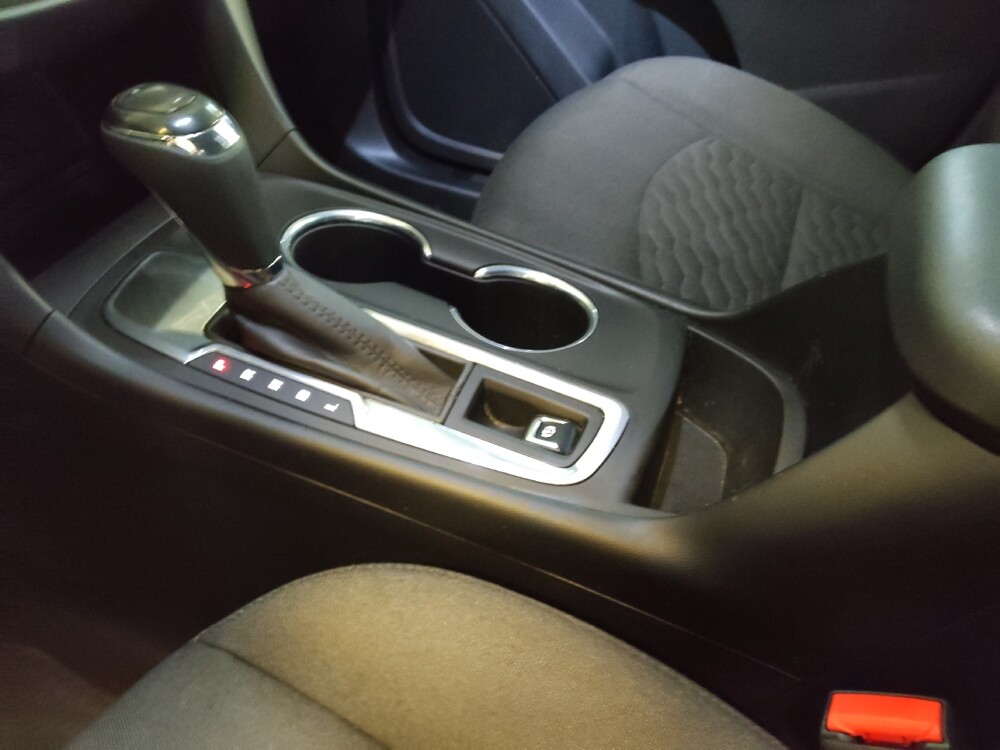 2020 Chevrolet Equinox in Greenville, SC 29607 - 18098030 26