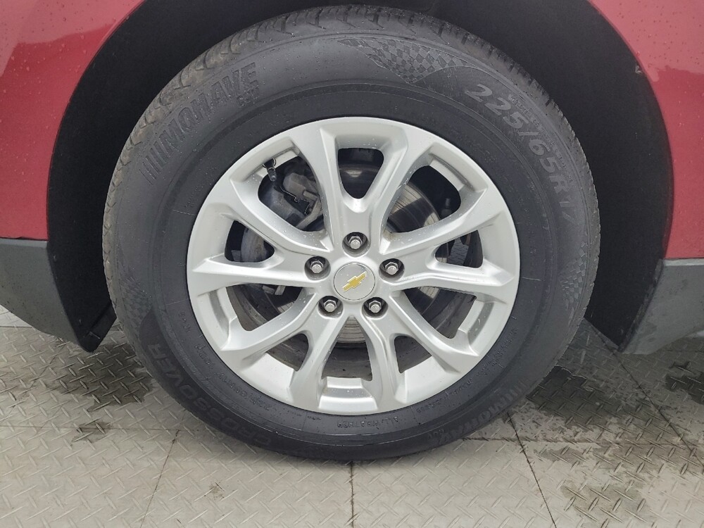 2020 Chevrolet Equinox in Greenville, SC 29607 - 18098030 31